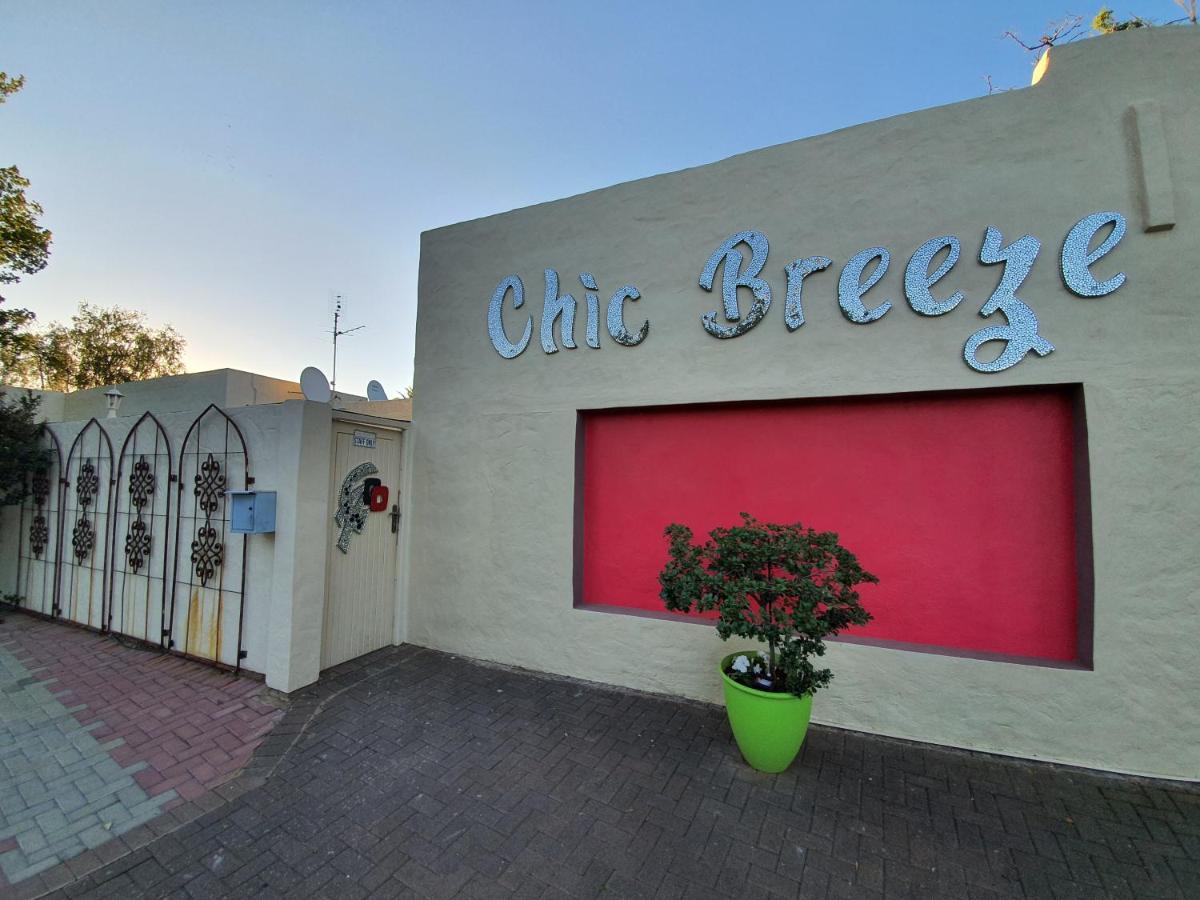 Chic Breeze